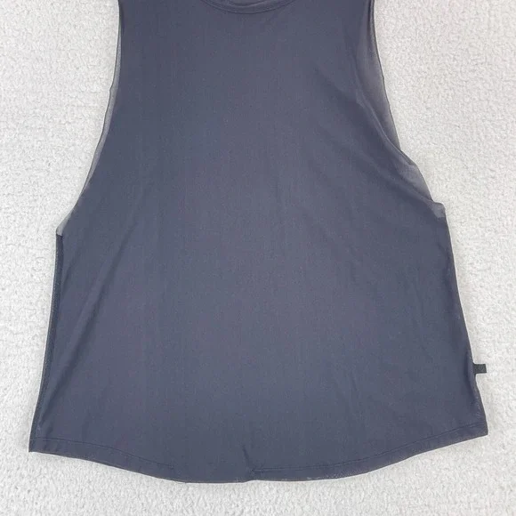 Lululemon Black Get Low Muscle Tank‎ Top Womens Lightweight Pullover Size 6 - Picture 4 of 12